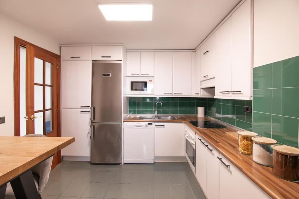 Las Vistas Residencial L Parking Privado ลาสปัลมาส เด กรานคานาเรีย ภายนอก รูปภาพ